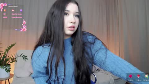 Vivian online show from January 19, 2:17 pm