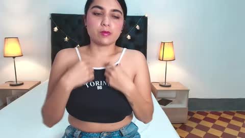 Paulina online show from January 19, 1:18 pm