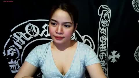 _preciousmoira online show from May 27, 12:21 am