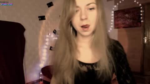 Snapshot of _pure_joy chatting on December 29, 8:26 pm Joy online show from December 29, 8:26 pm