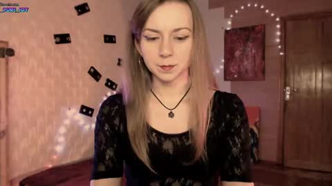 Snapshot of _pure_joy chatting on February 7, 9:15 pm Joy online show from February 7, 9:15 pm