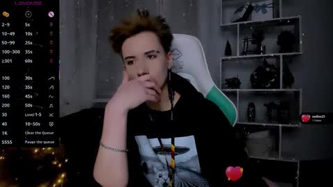 Rein online show from December 20, 5:06 pm