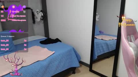 Samanta online show from October 18, 5:04 pm