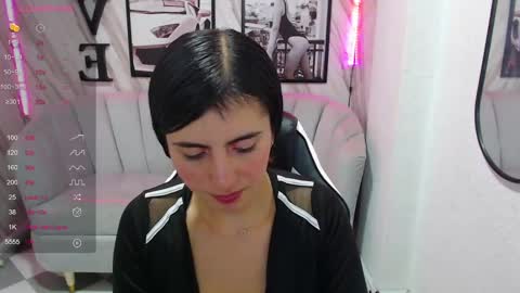 Snapshot of _samantha_b chatting on February 12, 1:49 pm Samantha online show from February 12, 1:49 pm