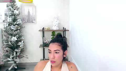 Sassy Girl online show from December 12, 6:21 pm