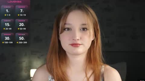 Snapshot of _sensual_vi_ chatting on October 1, 3:39 pm Amelie online show from October 1, 3:39 pm