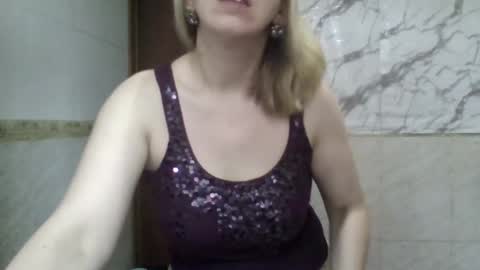  SexyXSveta  online show from June 20, 4:49 am