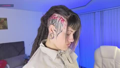 _sharlotte777 online show from February 27, 1:22 pm