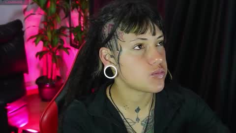 _sharlotte777 online show from March 10, 1:15 pm