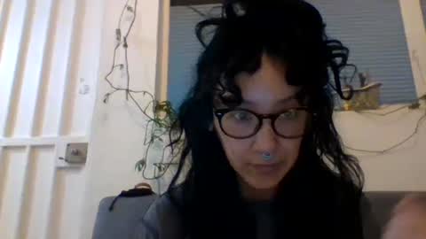 Snapshot of _tutti_frutti_ chatting on January 11, 3:02 am _tutti_frutti_ online show from January 11, 3:02 am
