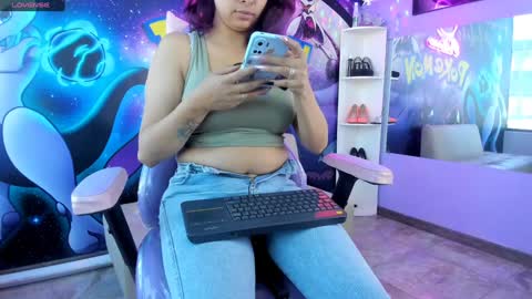 Snapshot of _valeryboobs_ chatting on December 31, 12:46 pm _valeryboobs_ online show from December 31, 12:46 pm