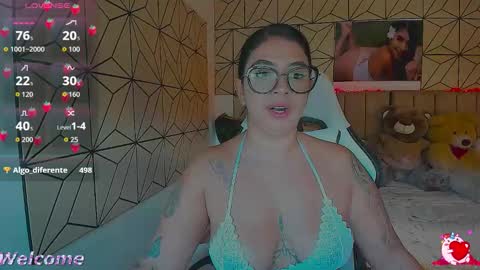 Snapshot of _vane_lopez chatting on October 7, 6:45 pm vane online show from October 7, 6:45 pm