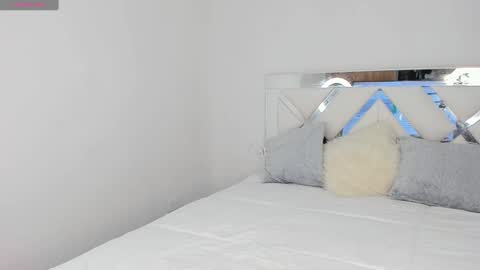 Snapshot of _violetadulce chatting on January 30, 2:49 am Violeta online show from January 30, 2:49 am