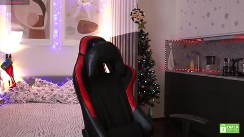 Kristina online show from December 18, 1:34 pm