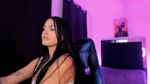 xiimena online show from December 22, 3:20 am