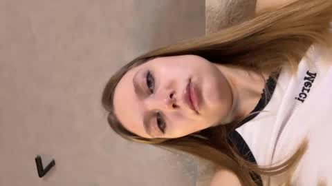 _your_little_devil_ online show from March 22, 7:53 pm