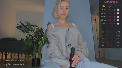 Snapshot of _your_tessa chatting on January 13, 12:45 pm Tessa - online show from January 13, 12:45 pm