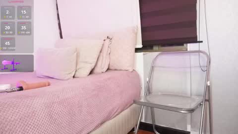 Alexandra  online show from December 18, 8:30 am