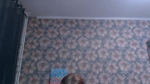 Alice online show from March 27, 5:24 pm