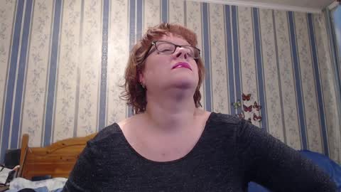 NINA online show from April 2, 5:43 pm