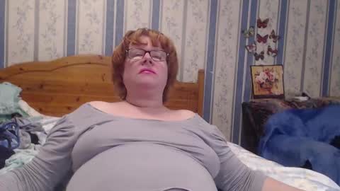 NINA online show from December 3, 6:49 am