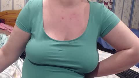 NINA online show from November 9, 1:00 am