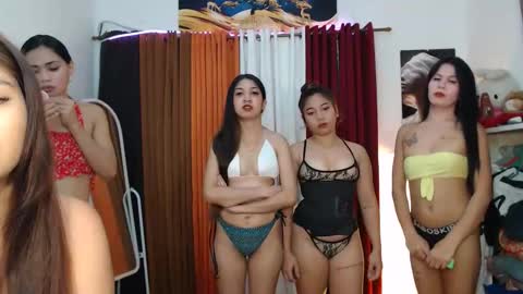 jha kris rhea  nicole medusa online show from April 17, 4:03 am