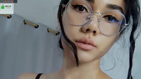 Snapshot of abbi_moon chatting on September 14, 12:47 pm Martina online show from September 14, 12:47 pm