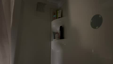 Abbie online show from April 21, 2:51 am