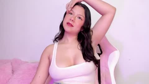 Snapshot of abby_03 chatting on December 15, 9:42 pm Abbigail online show from December 15, 9:42 pm