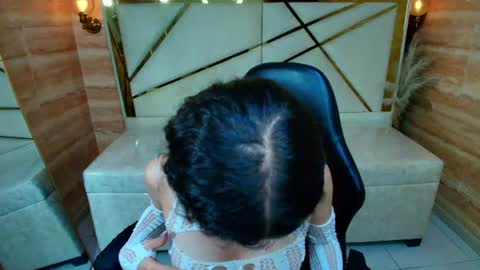 Abby  online show from July 28, 6:20 pm