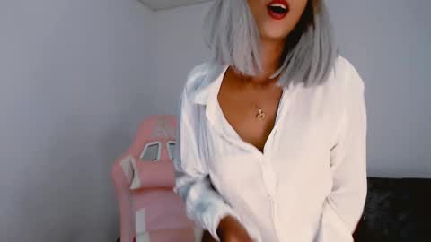 May  Imstagram  online show from February 11, 2:24 pm