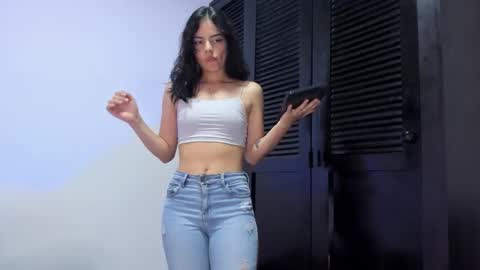 Abby Saenz online show from October 29, 9:50 pm