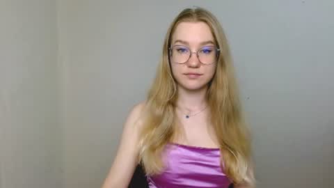 Abby Lovense is active online show from July 8, 11:56 am