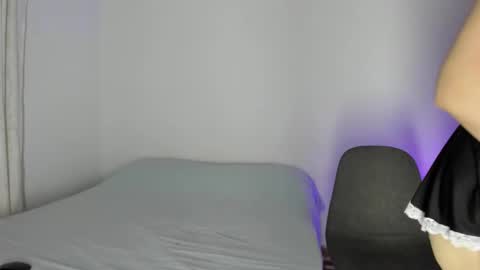Snapshot of abbyquinn__ chatting on March 7, 1:31 am Abby online show from March 7, 1:31 am