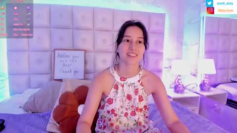 Snapshot of abbysweet1_ chatting on December 4, 11:41 am Abigail online show from December 4, 11:41 am