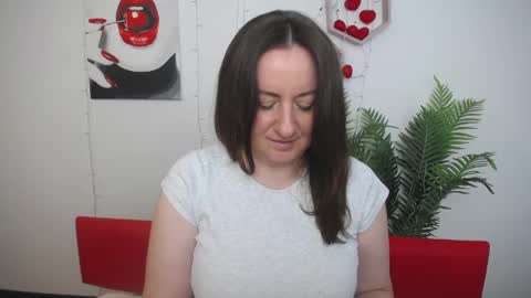 abbytaylorr online show from April 28, 6:50 am