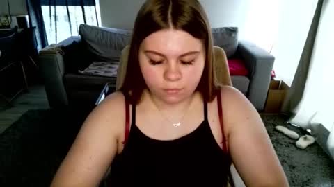 Snapshot of abbyvibe chatting on October 14, 11:13 am abbyvibe online show from October 14, 11:13 am