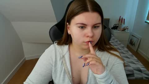 abbyvibe online show from April 10, 10:21 am