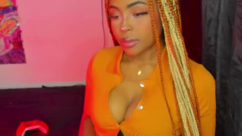 Simone    may online show from February 6, 6:40 am