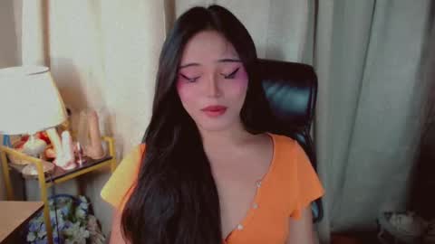 Abetterchristine online show from July 13, 4:24 am