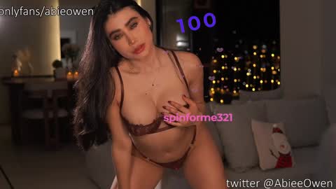 abie_owen online show from November 30, 12:15 am