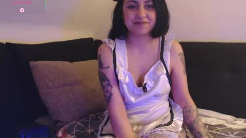 Absenta vert online show from September 14, 9:45 pm