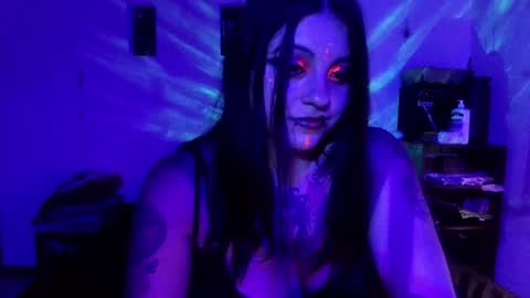 Alice online show from July 2, 8:04 pm
