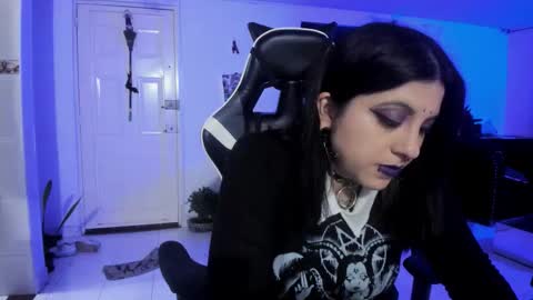 Snapshot of acid_alice666 chatting on October 16, 1:19 am Alice online show from October 16, 1:19 am