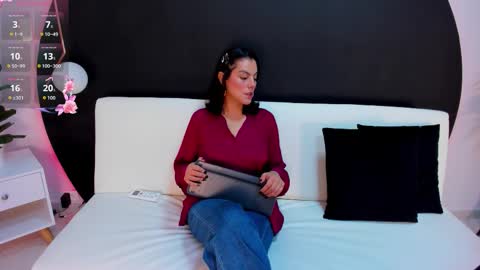    online show from February 23, 1:32 pm