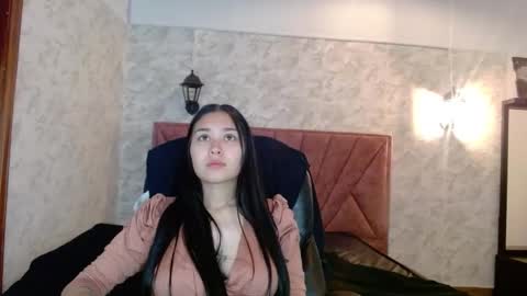 Adaira online show from November 30, 3:32 am