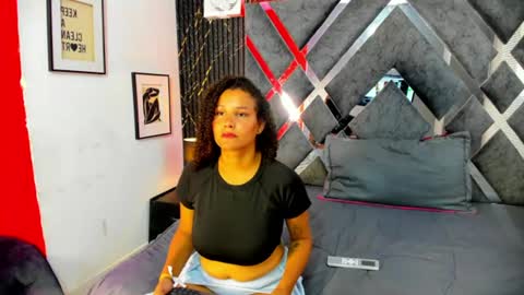 NIKI online show from July 21, 7:25 pm