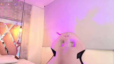  Adara  online show from October 3, 9:53 pm