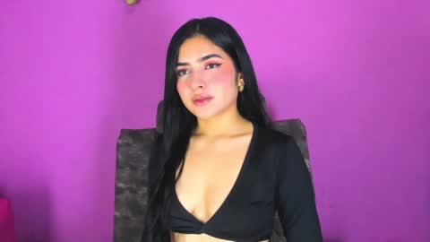 Snapshot of adara_johnson_ chatting on February 24, 11:41 am Adara Johnson online show from February 24, 11:41 am
